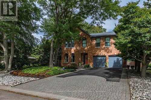 223 Briar Hill Crescent, Hamilton, ON - Outdoor