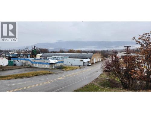 310 Co-Op Avenue, Oliver, BC 