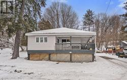 27 SUNNYSIDE STREET  Dysart Et Al (Dysart), ON K0M 1S0