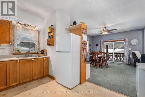 27 Sunnyside Street, Dysart Et Al (Dysart), ON - Indoor Photo Showing Other Room