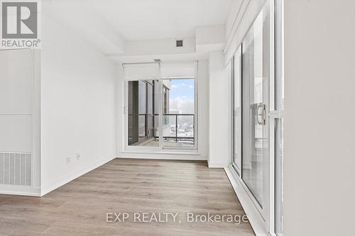 1009 - 200 Sackville Street, Toronto, ON - Indoor Photo Showing Other Room