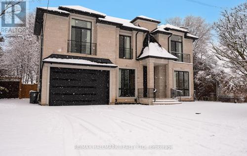 32 Devondale Avenue, Toronto, ON - Outdoor