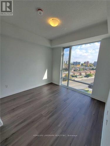 958 - 60 Ann O'Reilly Road, Toronto, ON - Indoor Photo Showing Other Room