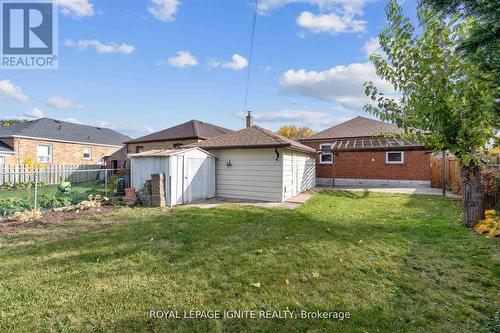 Main - 35 Archwood Crescent, Toronto, ON - Outdoor