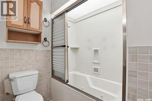 50 Rawson Crescent, Saskatoon, SK - Indoor Photo Showing Bathroom