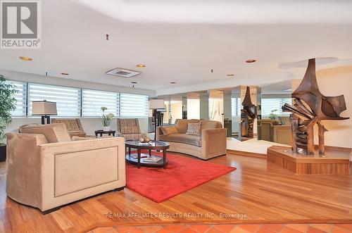 410 - 415 Greenview Avenue, Ottawa, ON - Indoor Photo Showing Other Room