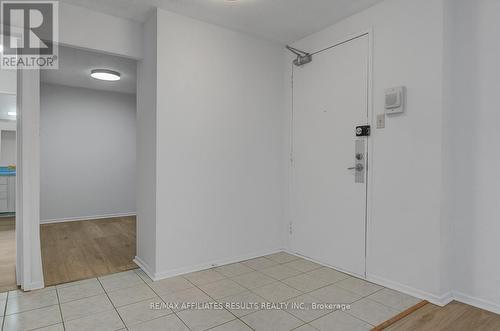 410 - 415 Greenview Avenue, Ottawa, ON - Indoor Photo Showing Other Room