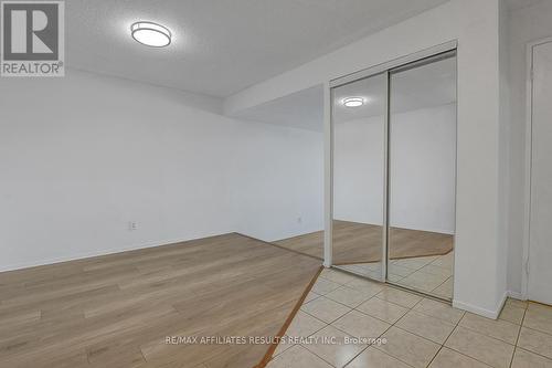 410 - 415 Greenview Avenue, Ottawa, ON - Indoor Photo Showing Other Room