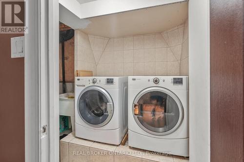 85 Laurier Avenue, Richmond Hill, ON - Indoor Photo Showing Laundry Room