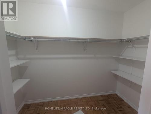 Upper - 555 Garden Walk, Mississauga, ON - Indoor With Storage