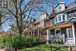 536 CRAWFORD STREET  Toronto, ON M6G 3J8