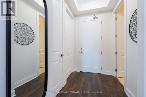 505 - 150 Main Street W, Hamilton, ON - Indoor Photo Showing Other Room