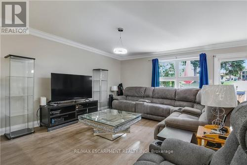 13 Sister Varga Terrace, Hamilton, ON - Indoor Photo Showing Living Room