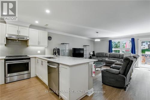 13 Sister Varga Terrace, Hamilton, ON - Indoor Photo Showing Kitchen