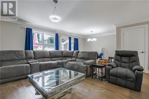 13 Sister Varga Terrace, Hamilton, ON - Indoor Photo Showing Living Room