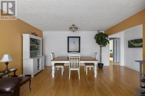 61 Mccrea St, Sault Ste. Marie, ON - Indoor Photo Showing Dining Room