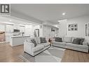 472 Sugars Avenue, Kelowna, BC  - Indoor Photo Showing Living Room 