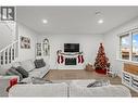 472 Sugars Avenue, Kelowna, BC  - Indoor Photo Showing Living Room 