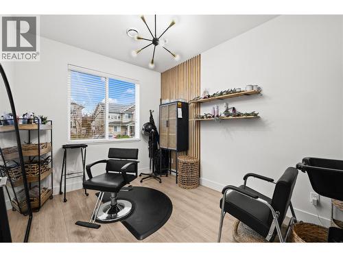 472 Sugars Avenue, Kelowna, BC - Indoor