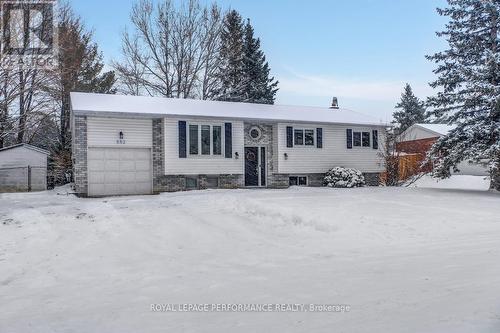 552 LOUCKS DRIVE  Russell, ON K4R 1B6
