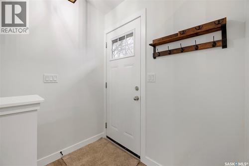 78 Sunset Drive, Regina, SK - Indoor Photo Showing Other Room