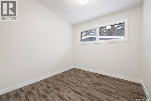78 Sunset Drive, Regina, SK - Indoor Photo Showing Other Room
