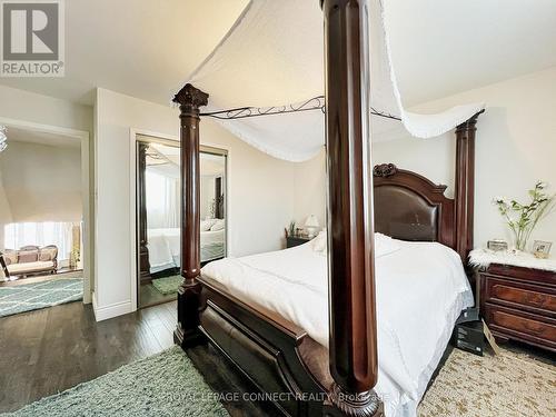 24 Lalton Place, Toronto, ON - Indoor Photo Showing Bedroom