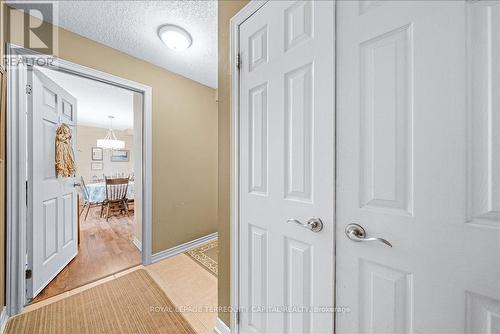 102 Henry Street, Barrie, ON - Indoor Photo Showing Other Room