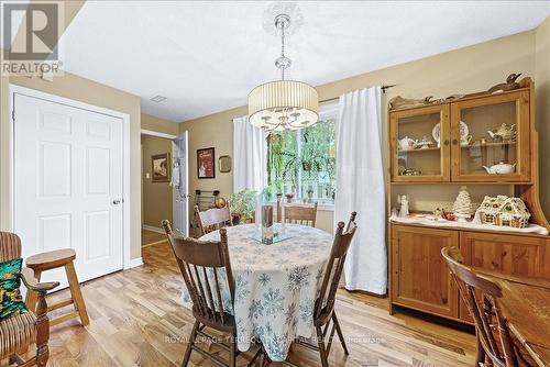 102 Henry Street, Barrie, ON - Indoor Photo Showing Dining Room
