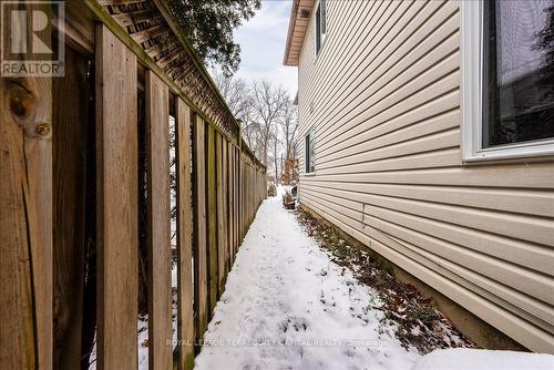 102 Henry Street, Barrie, ON - 