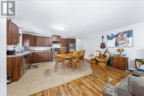 102 Henry Street, Barrie, ON - Indoor