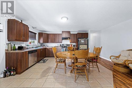 102 Henry Street, Barrie, ON - Indoor