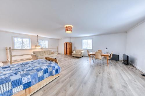 Chambre à coucher principale - 101 Mtée Manitonga, Lac-Supérieur, QC - Indoor Photo Showing Bedroom