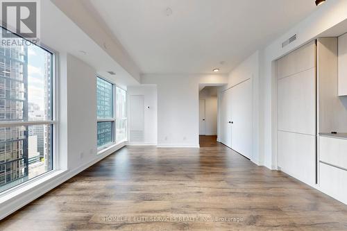 702 - 327 King Street W, Toronto, ON - Indoor Photo Showing Other Room