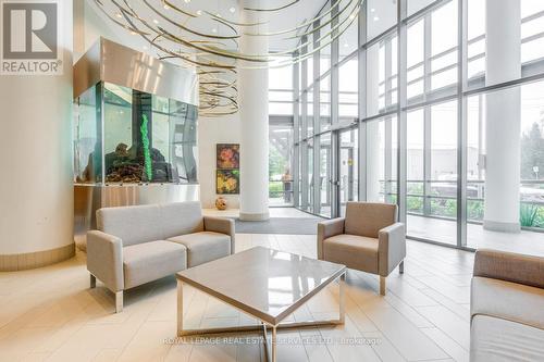 802 - 2240 Lake Shore Boulevard W, Toronto, ON - Indoor