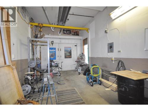 2650 Rose Drive, 150 Mile House, BC - Indoor