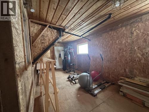 2650 Rose Drive, 150 Mile House, BC - Indoor