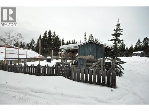 2650 Rose Drive, 150 Mile House, BC - Outdoor