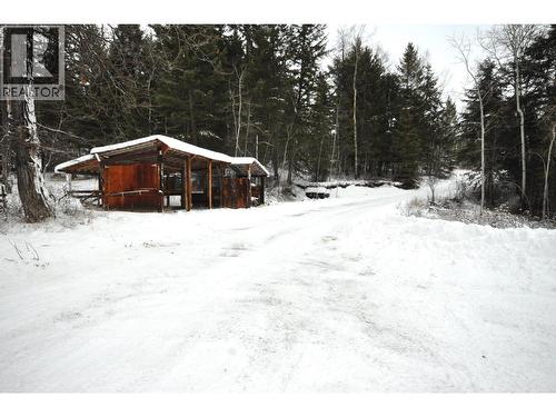 2650 Rose Drive, 150 Mile House, BC - Outdoor