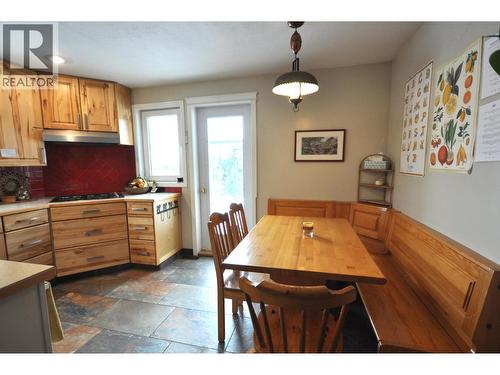 2650 Rose Drive, 150 Mile House, BC - Indoor Photo Showing Dining Room