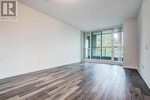 209 - 525 Wilson Avenue, Toronto, ON - Indoor Photo Showing Other Room