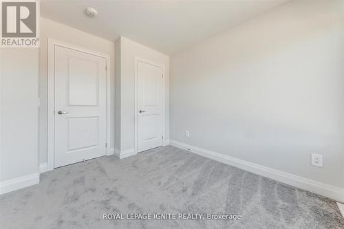 61 Butler Boulevard, Kawartha Lakes, ON - Indoor Photo Showing Other Room