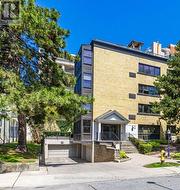 305 - 22 WOODLAWN AVENUE E  Toronto, ON M4T 1C1