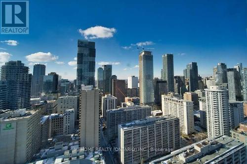 4005 - 85 Wood Street, Toronto, ON - Outdoor With View