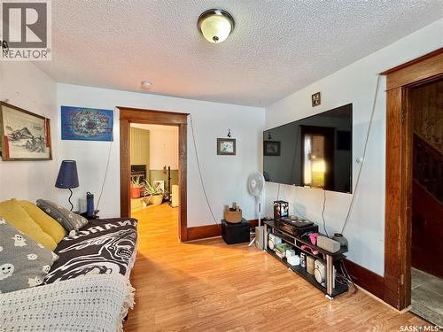 152 Sixth Avenue N, Yorkton, SK - Indoor