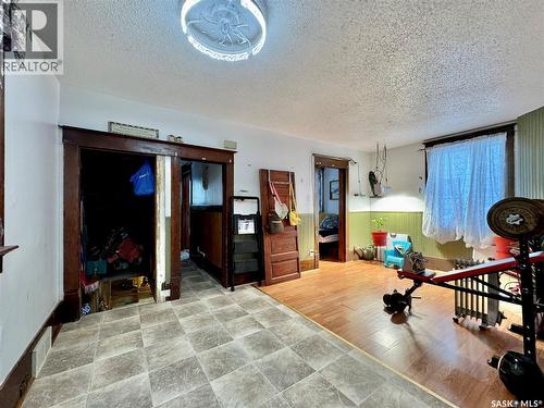 152 Sixth Avenue N, Yorkton, SK - Indoor