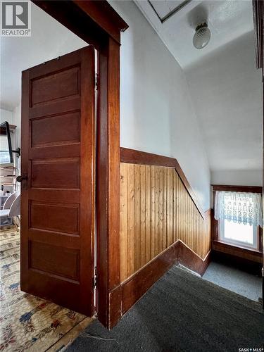 152 Sixth Avenue N, Yorkton, SK - Indoor Photo Showing Other Room
