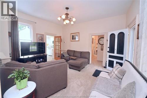 49 Erie Street South, Ridgetown, ON - Indoor Photo Showing Living Room