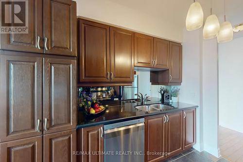 708 - 2119 Lakeshore Boulevard, Toronto, ON - Indoor Photo Showing Kitchen With Double Sink