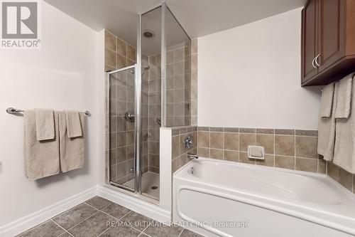 708 - 2119 Lakeshore Boulevard, Toronto, ON - Indoor Photo Showing Bathroom
